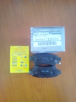 комплект колодок дисковых 44060-BE325